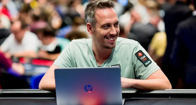 Lex Veldhuis Stream Background